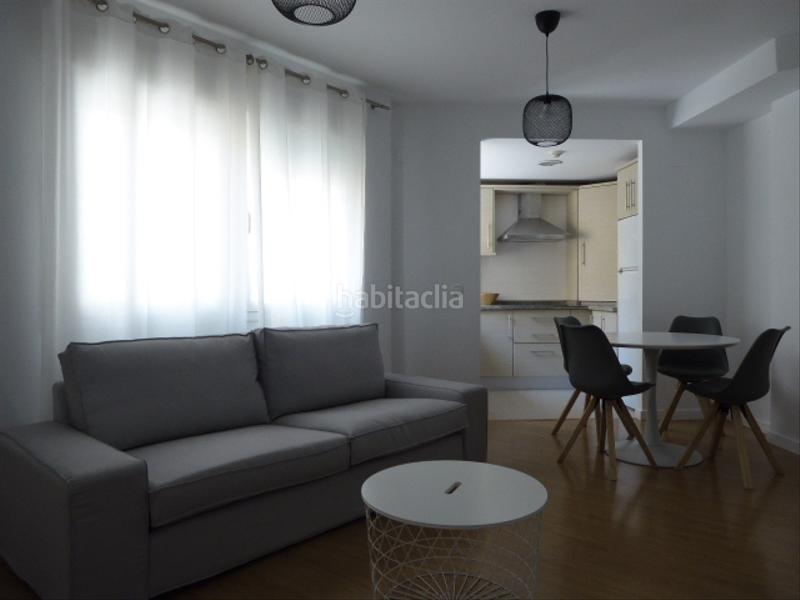 Foto cc19a2ac-9e0a-4d57-a1e0-c2600612c1b2. Location appartement dans pasillo del matadero 7 dans Málaga