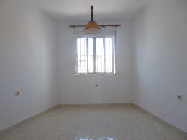 Foto 2c1c1a23-e090-40e7-8642-62aa7b6e8fae. Casa adossada a calle asteroide 7 a Fuente Alegre - El Chaparral - Los Morales Málaga