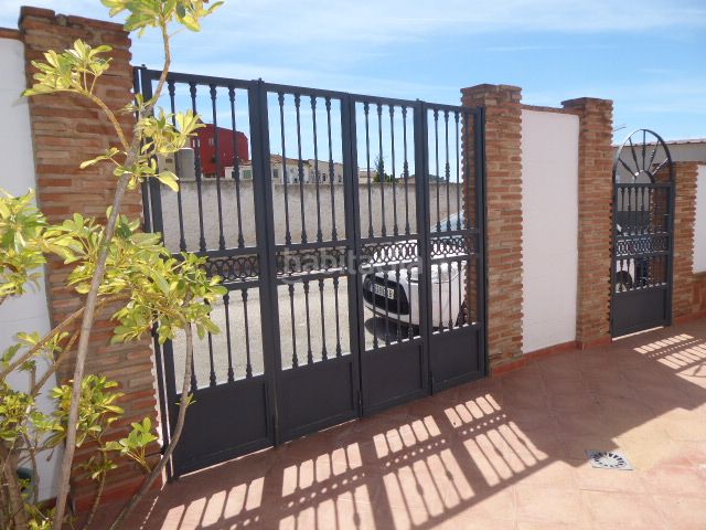 Foto 507ed7d4-6a38-47f9-9140-6106f8112853. Casa adossada a calle asteroide 7 a Fuente Alegre - El Chaparral - Los Morales Málaga