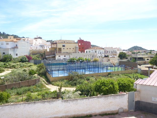 Foto b19d8b20-cbac-40db-9c3c-f756047d2031. Casa adossada a calle asteroide 7 a Fuente Alegre - El Chaparral - Los Morales Málaga