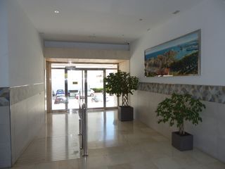 Rent Flat in Calle eduardo de palacios 14
