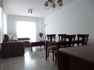 Etagenwohnung in Calle Martínez Maldonado 14