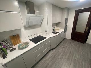 Location Appartement  Calle doctor eduardo garcía-triviño lópez