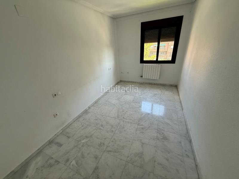 Foto 3bc8386b-fe56-4ef5-8462-74a4cca57476. Rent flat in calle de la unicef 2 in Santa Isabel Jaén
