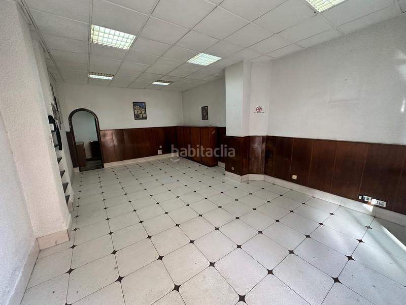 Foto 3cb0a98a-9ed1-4d38-b2db-7aade99b9e44. Lloguer local comercial a plaza san ildefonso 2 a Jaén