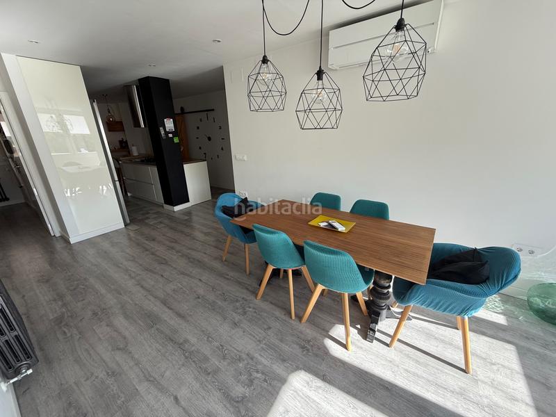 Foto 74ca6c3a-aacd-4b89-ac58-c6a062b1bbe0. Rent flat in calle tenor alfredo kraus 1 in Hospital Jaén