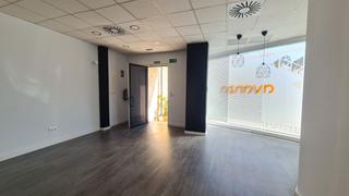 Local Comercial en La Malagueta - Monte Sancha. Local com. en venta en la malagueta.