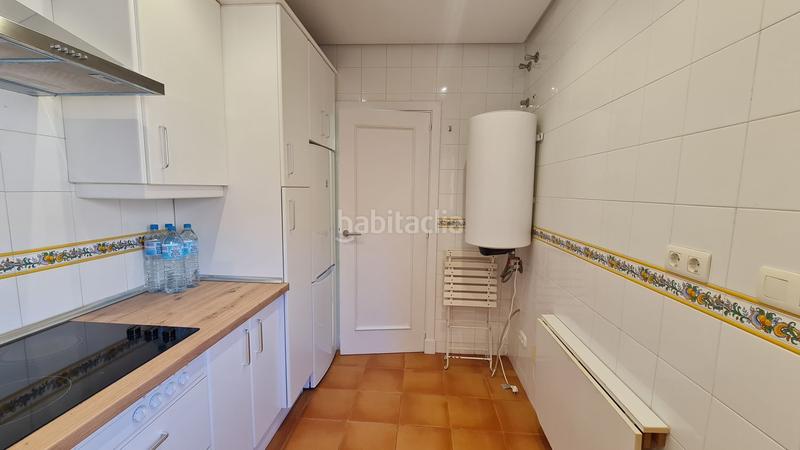 Foto 56f9a636-be98-465b-9b08-ea09bd436361. Alquiler piso  en alquiler , 3 dormitorios. en Málaga