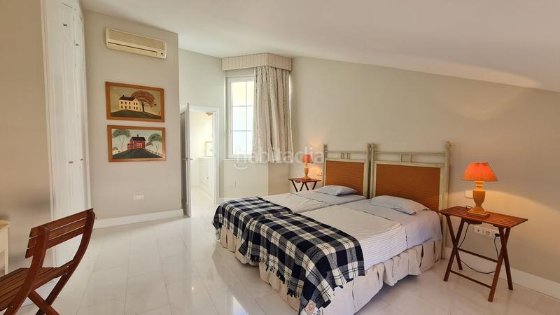 Foto f56c3429-6e1a-41d7-8f1f-049fe0b2a9b3. Alquiler piso  en alquiler , 3 dormitorios. en Málaga