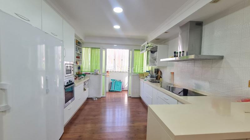 Foto fddfee98-bde8-4179-b974-864498296262. Alquiler piso  en alquiler , 4 dormitorios. en Málaga
