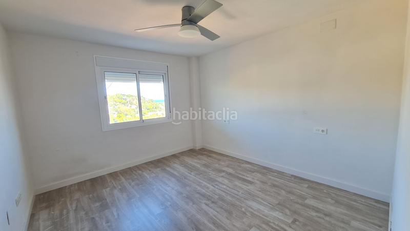 Foto 8a3763cf-1f81-42de-845a-2a7dc06a1bde. Miete etagenwohnung mit parking pool in Limonar Málaga