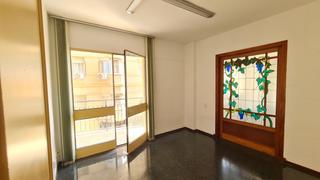 Pis  Puerto. Piso en venta en la malagueta, 4 dormitorios.