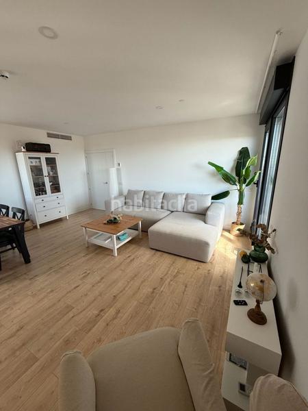 Foto b531ce8f-0a6c-4a52-874c-ab7013a01696. Alquiler piso  en alquiler en martirícos, 3 dormitorios. en Málaga