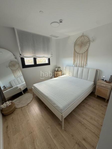 Foto b75d1bcb-8459-45fb-af46-3b9f1d23b860. Lloguer pis amb calefacció aparcament piscina a Martiricos - La Roca - La Rosaleda Málaga