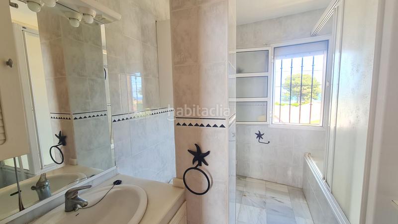 Foto c5c88e1b-bf5a-4013-b201-32c8010cb030. Alquiler chalet en girasoles 1 chalet en alquiler en las adelfas, 3 dormitorios. en Benajarafe