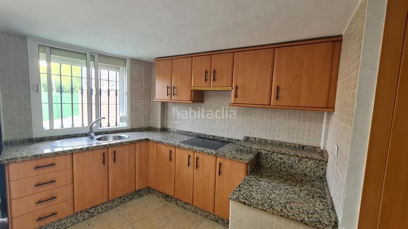 Foto 03e150d7-9970-4103-b540-cb4a8972118c. Rent apartment with parking pool in Benajarafe