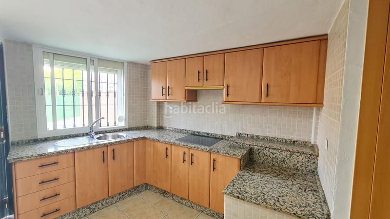 Foto 1e698f8b-53d4-4c43-bce0-78679cf705cf. Rent apartment with parking pool in Benajarafe