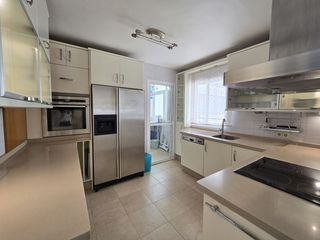 Location Appartement  Faro 1. Piso en alquiler en la malagueta, 3 dormitorios.