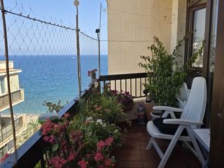 Pis a Marítimo ciudad de melilla 17. Piso en venta en la malagueta, 4 dormitorios.