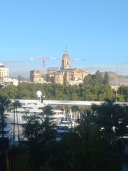 Rent Flat  Maritimo ciudad de melilla 15. Piso en alquiler en la malagueta, 2 dormitorios.