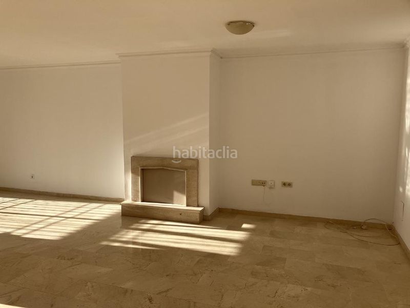 Foto 06bda62e-a410-4e4a-9405-39ecbd2f1338. Casa adossada a calle diamante 12 a Riviera del Sol Mijas