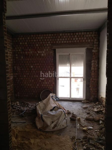 Foto ea50e727-06ad-4963-8d37-1ab74d5d1ef0. Casa  por finalizar la obra de reforma, en bollullos del condado, huelva, andalucia en Bollullos Par del Condado