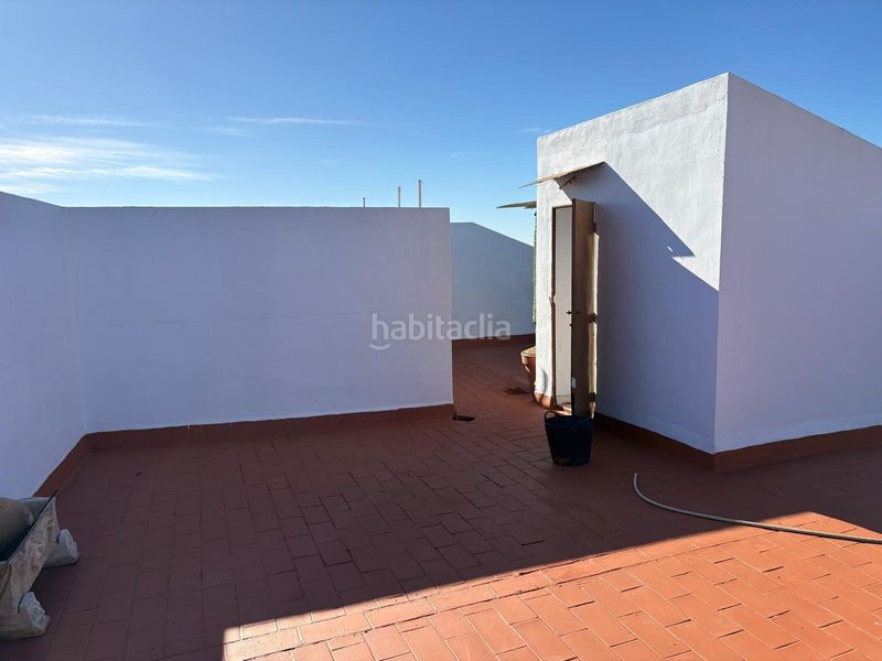 Foto 11c079f2-26bf-46a9-9441-639f785e1973. Edifici a Bollullos Par del Condado