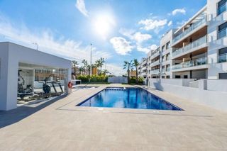 Apartamento en Nueva Torrevieja. Gran cartera de obra nueva  más de 8.000 viviendas llave en mano