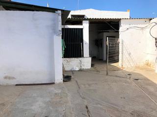 Terrain résidentiel à Bollullos Par del Condado. Solar en venta en la piña.