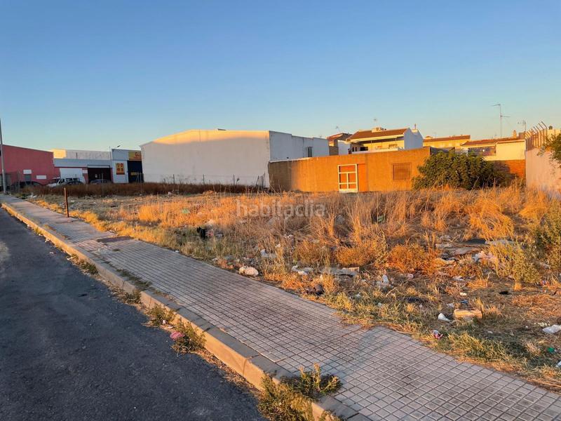 Foto b6200c12-39a7-4bf8-bdfb-7520a5b8cc3c. Terreno residencial parc.urbana en venta en supermercado día. en Bollullos Par del Condado