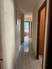 Appartement à Bollullos Par del Condado. Piso en venta en los caños, 3 dormitorios.
