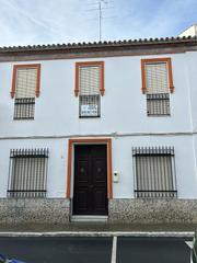 Casa a Bollullos Par del Condado. Casa en venta en bollullos par del condado, 5 dormitorios.