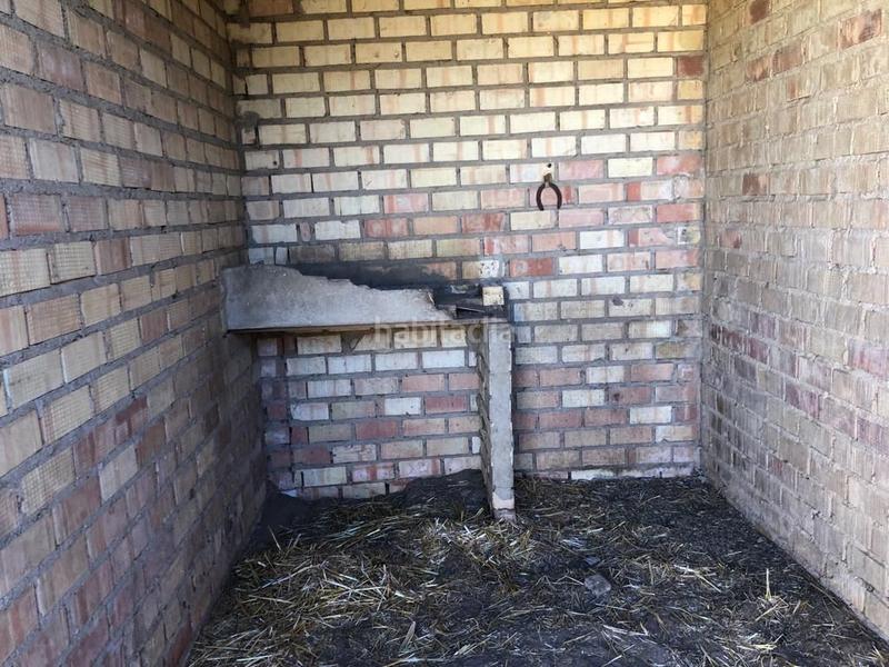 Foto c6f1ae59-cea9-4dfd-8a91-474612b70b34. Terreno residencial solar en venta en campo de fútbol. en Bollullos Par del Condado
