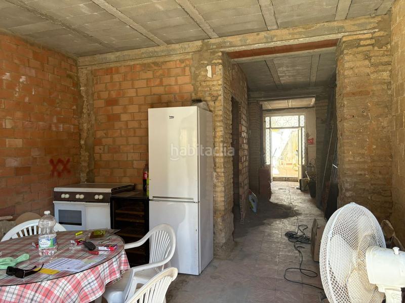 Foto 142e983d-5624-462c-a82c-63cf2f3a3ae4. Casa  en venta en centro, 3 dormitorios. en Bollullos Par del Condado