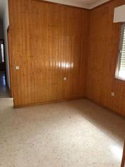 Etagenwohnung in Bollullos Par del Condado