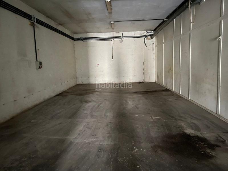 Foto b3bcdf73-ae8c-4cbc-8eb2-4ebc5b003ba1. Business premise in Almonte Almonte