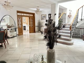 Casa en Bollullos Par del Condado. Gran casa ideal para familias en bollullos, huelva