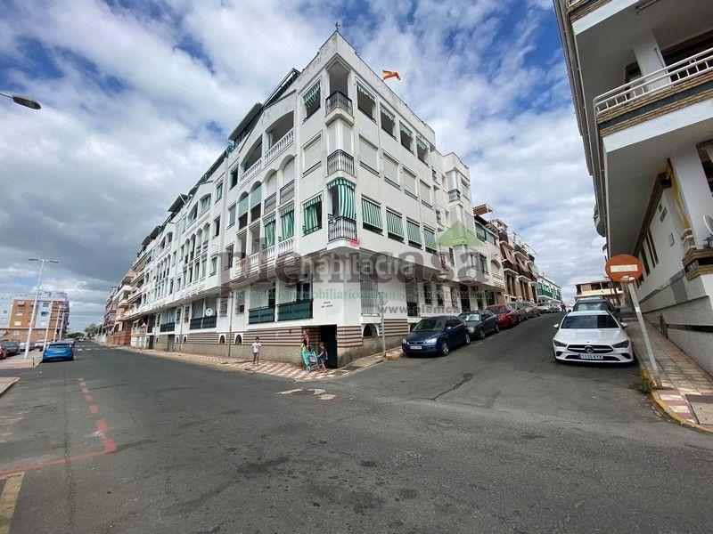 Foto f124bd4f-3447-4b96-9e82-00a54bfb992f. Aparcament cotxe a calle delfin 46 a Punta Umbría