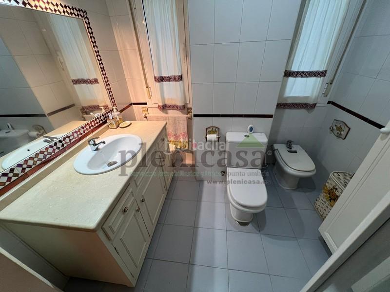 Foto dd4ef4d9-4b6b-48b3-b598-1ae59a773506. Appartamento in urbanización punta mar 1 in Punta Umbría