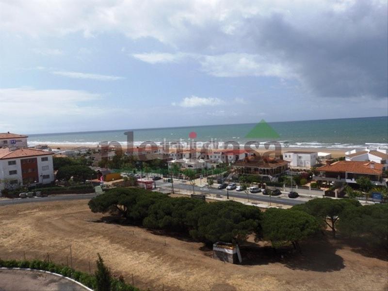 Foto f996df4c-940c-417e-b908-1a4996e83cb0. Appartamento in urbanización punta mar 1 in Punta Umbría