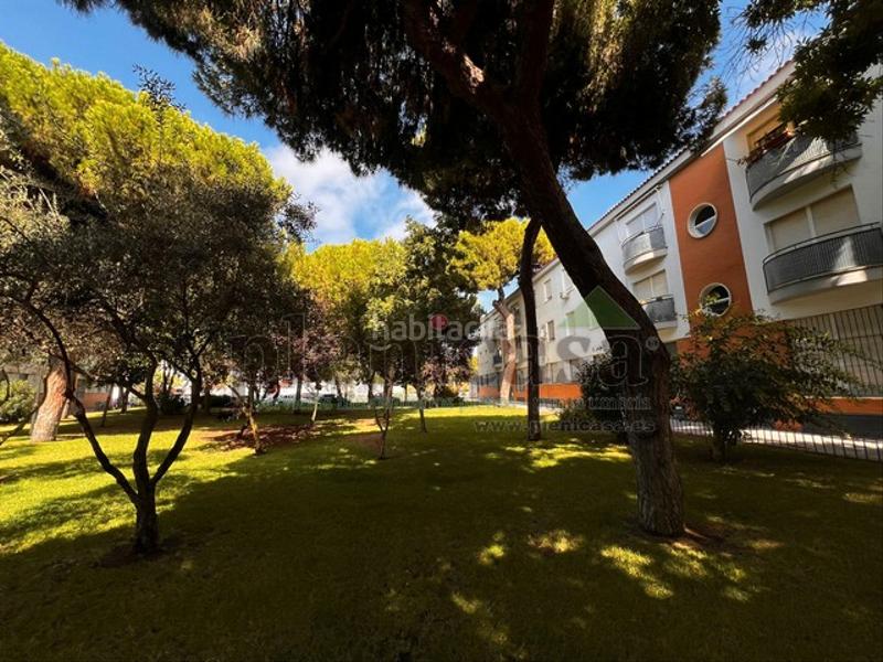 Foto 0f64dd58-6266-4463-bac2-8398fb44c845. Piso en avenida de la libertad 84 piso amplio con garaje y trastero en Punta Umbría