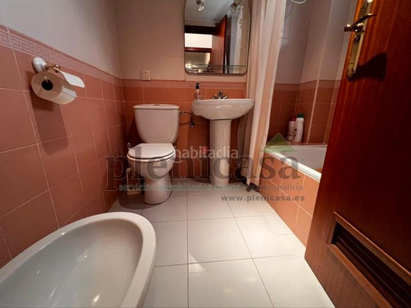 Foto 6b0a87b0-7443-420e-bed0-66e81db67897. Piso en avenida de la libertad 84 piso amplio con garaje y trastero en Punta Umbría
