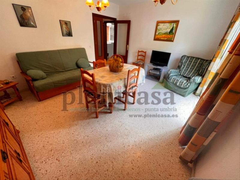 Foto e91261e8-8818-4db7-9b28-b4369e106905. Piso en avenida de la libertad 84 piso amplio con garaje y trastero en Punta Umbría