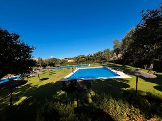 Reihenhaus  Calle las monizas 1b. Casa adosada reformada con garaje, piscinas y zonas deportivas