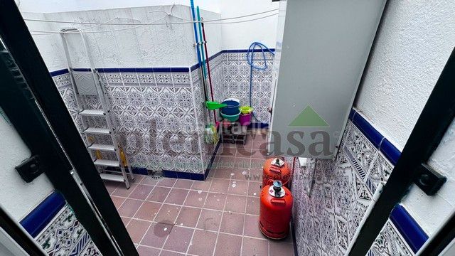Foto 18796e7b-cae0-470d-9793-a74f02aa1801. Pis amb xemeneia aparcament a Punta Umbría