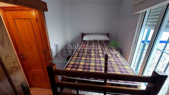 Foto 447c57d3-01e7-4906-992e-a4b596026a22. Pis amb xemeneia aparcament a Punta Umbría