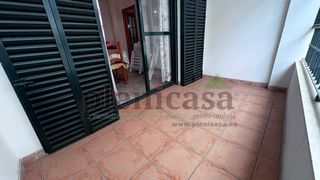 Pis  Calle delfin 15. Piso con terraza con garaje y almacén (opcional)