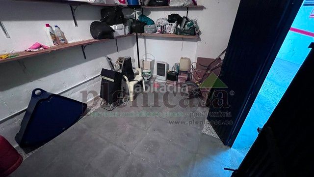 Foto e7441817-ed20-413d-a0e0-563162d10792. Pis amb xemeneia aparcament a Punta Umbría