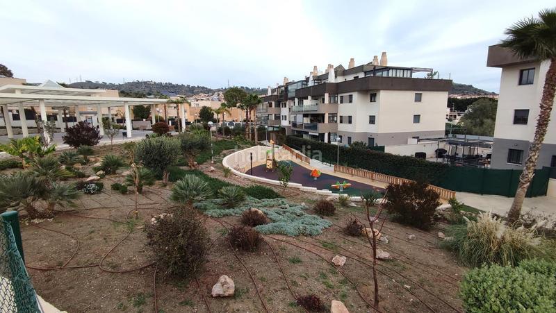 Foto 72ba35c2-a9ef-4157-a4c6-549a6687328a. Pis amb calefacció aparcament piscina a Santa Isabel Málaga