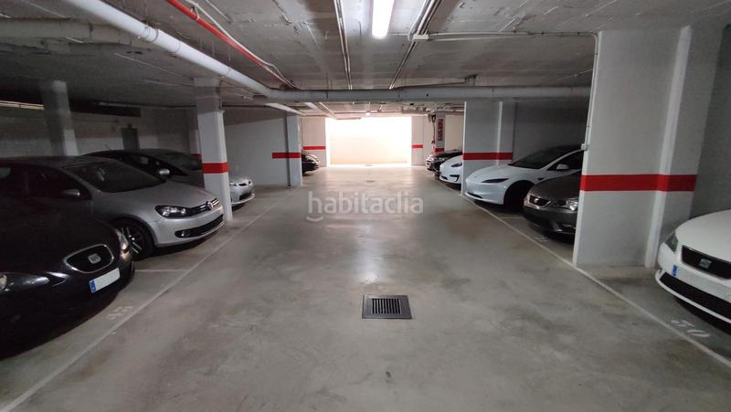 Foto 19b9ab98-70cb-4f7b-99be-616cce780e58. Pis amb calefacció aparcament piscina a Santa Isabel Málaga